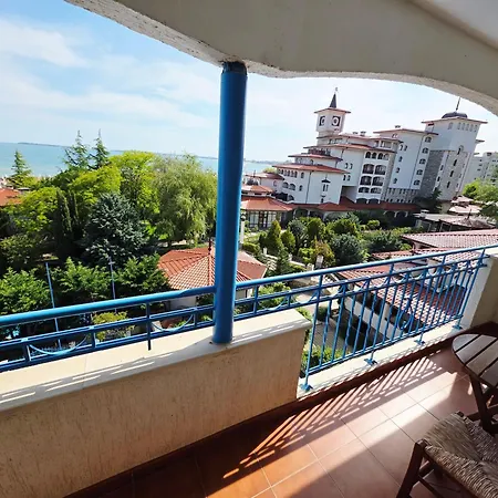 Bora Bora 3* סאני ביץ'