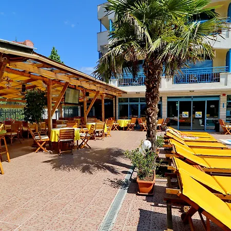 מלון Bora Bora 3*