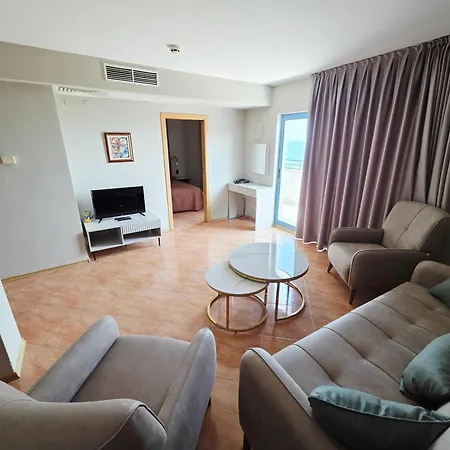 Szálloda Bora Bora 3*