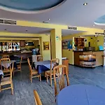 Bora Bora Hotel 3*