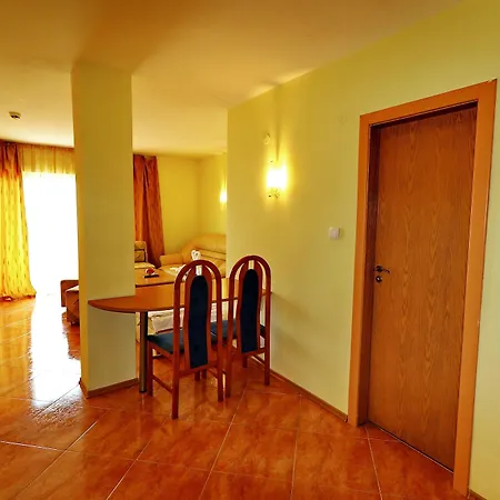 Bora Bora Hotel 3*