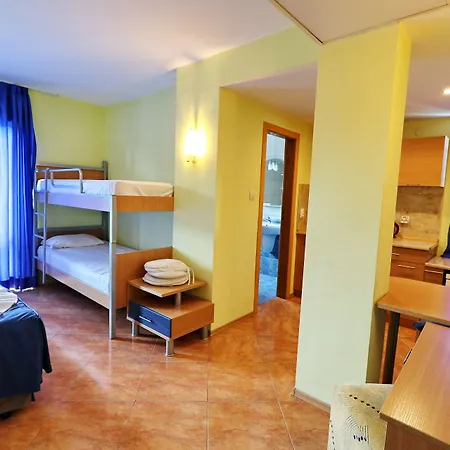 Bora Bora Otel 3*
