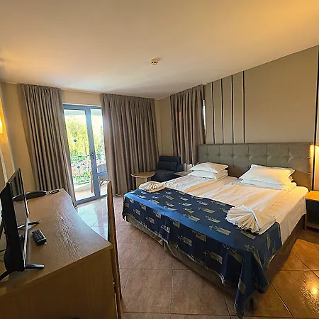 فندق Bora Bora ساني بيتش