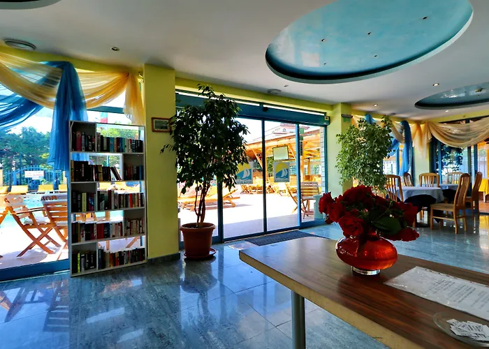 Bora Bora Готель