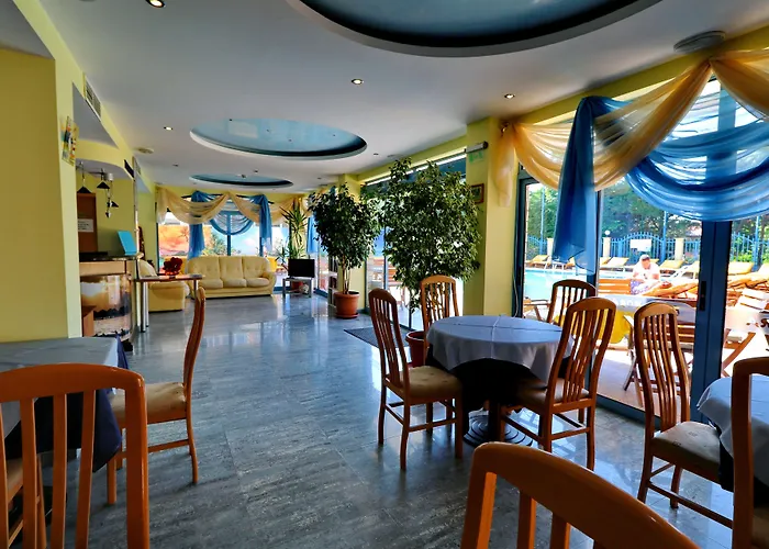 Bora Bora Sunny Beach